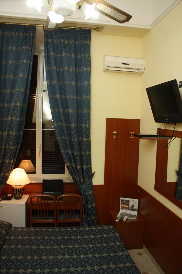 Bed and Breakfast Yiennese Two à Rome Extérieur photo